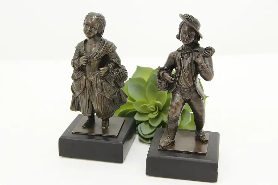 Main image of Pair of Victorian Antique Bronze Statues Couple Sculptures