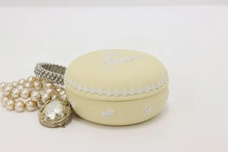 Main image of Jasperware Vintage Yellow Trinket Jewelry Box