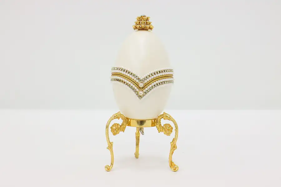 Main image of Faberge Design Egg Vintage Jewelry Ring Box Plays Edelweiss