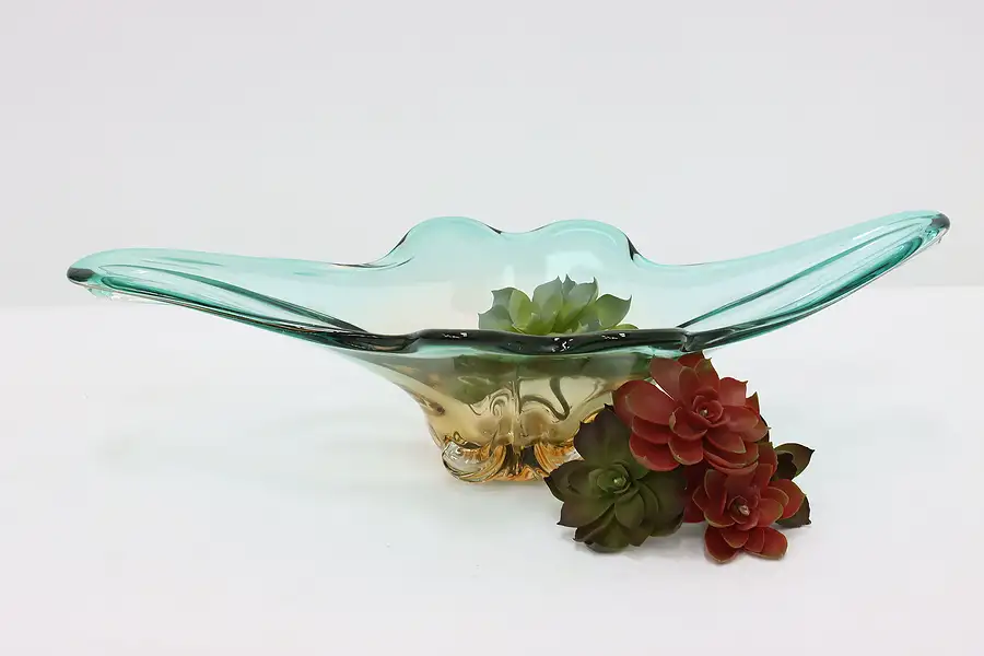 Main image of Italian Murano Art Glass Vintage Blown Centerpiece Sculpture