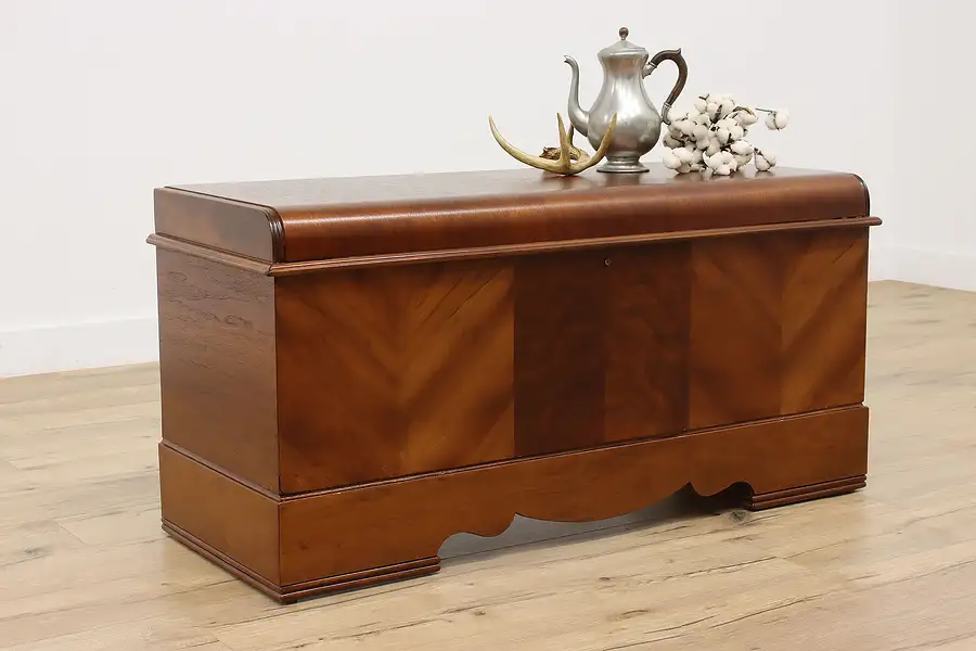 Main image of Art Deco Vintage Cedar-Lined Blanket Chest or Trunk