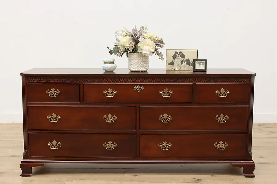 Main image of Georgian Design Vintage Mahogany 7 Drawer Dresser, Baker