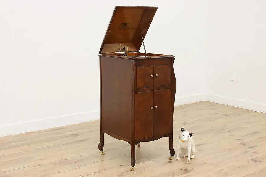 Main image of Victrola Antique Oak Record Player Phonograph Victor VV-90