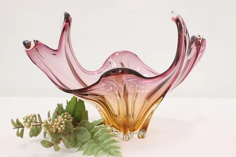 Main image of Pink & Gold Vintage Italian Murano Glass Sculpture Bowl