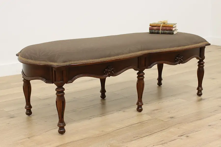 Main image of Country French Design Hall or Bedroom Bench, Thomasville