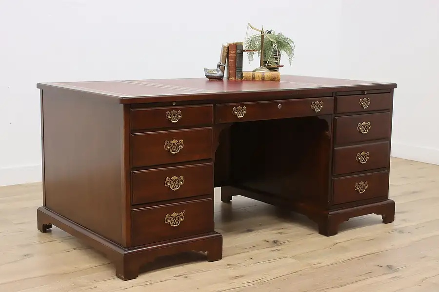 Main image of Georgian Design Vintage Leather Top Office Library Desk Rway