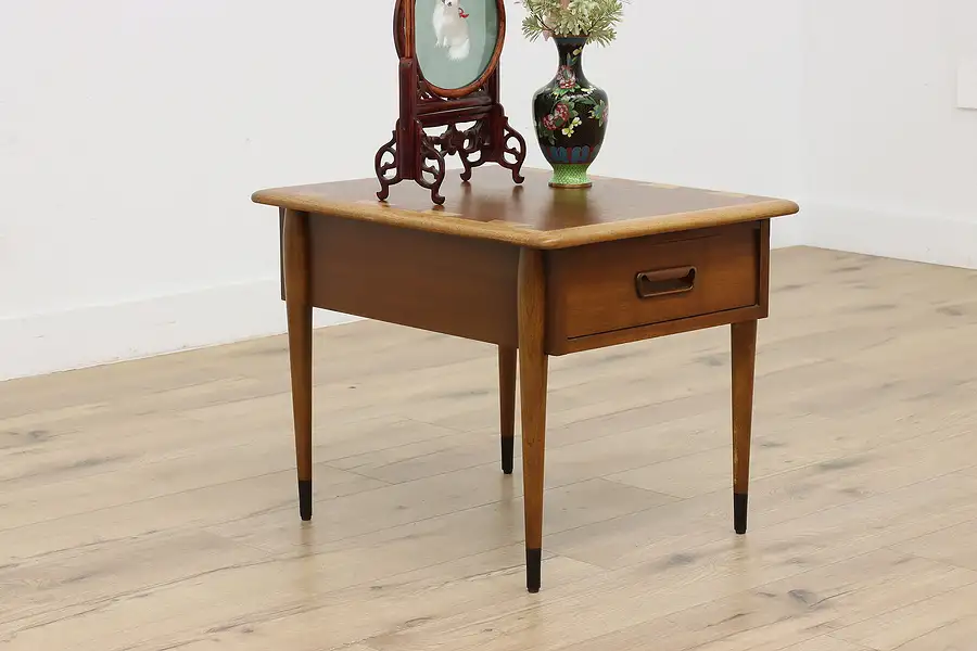 Main image of Midcentury Modern Vintage End Side Table, Dovetail Top, Lane