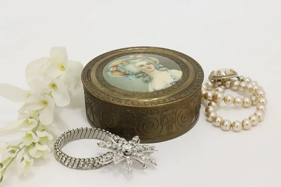 Main image of Victorian Design Vintage Powder Jewelry Dresser Jar, PNCW