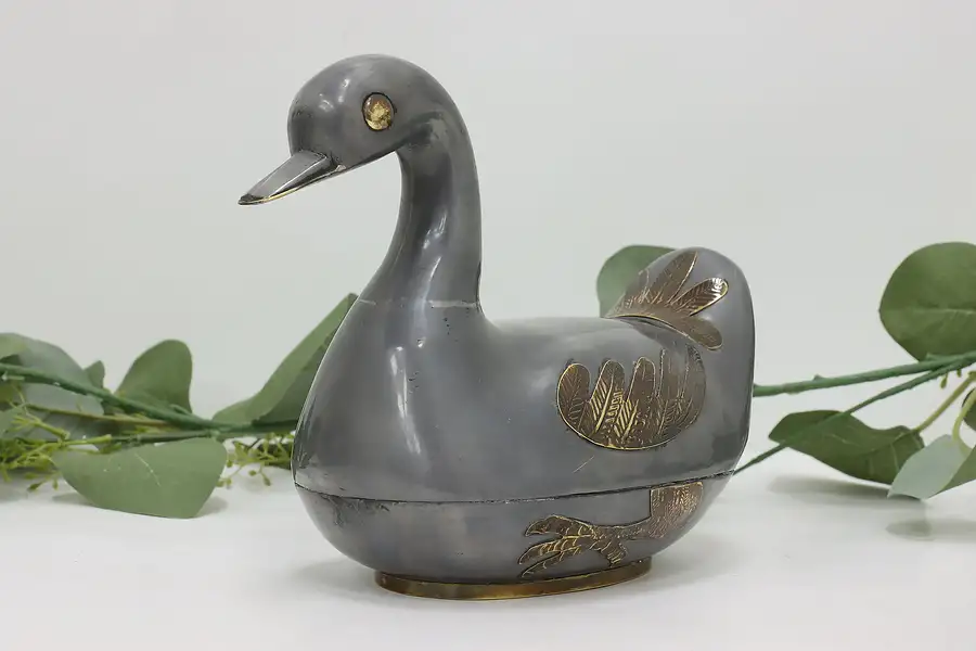 Main image of Farmhouse Vintage Duck Spice or Jewelry Container, Hong Kong