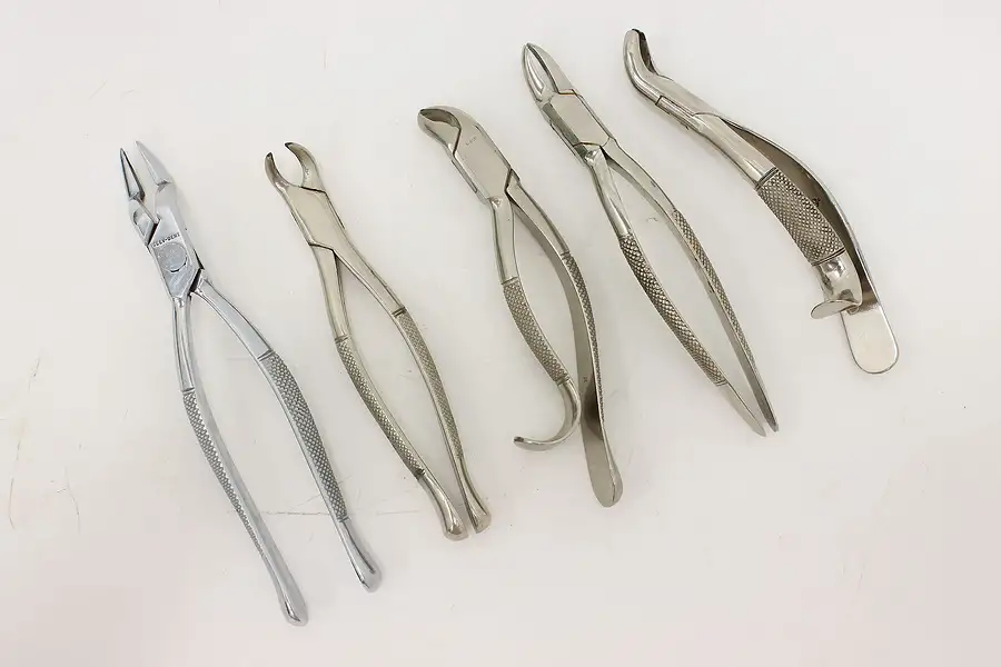 Main image of Set of 5 Dentist Vintage Steel Dental Tools