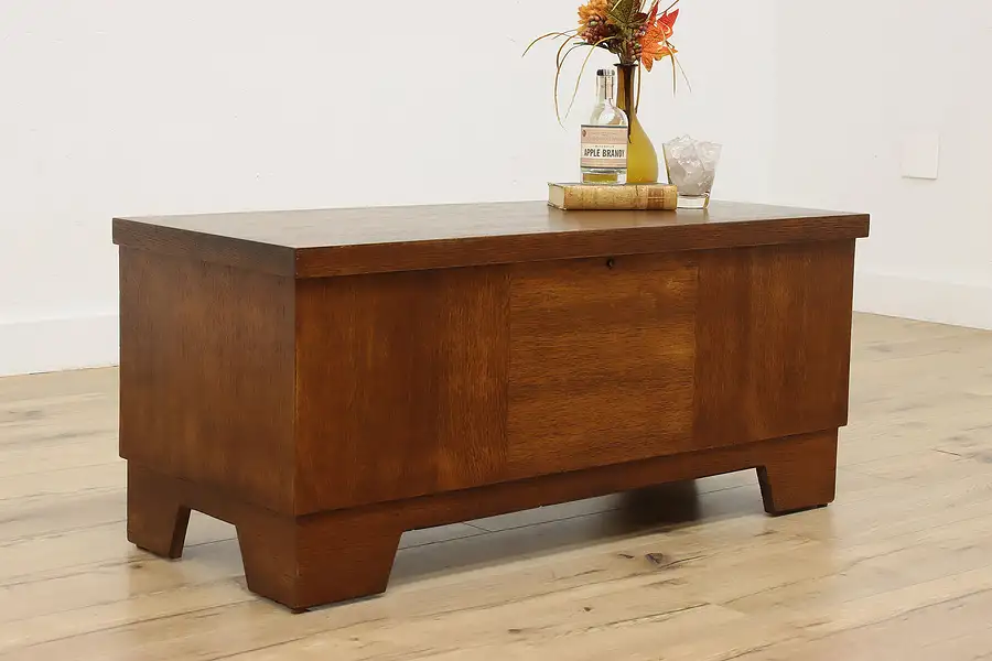 Main image of Midcentury Modern Vintage Oak Blanket Chest or Trunk, Roos