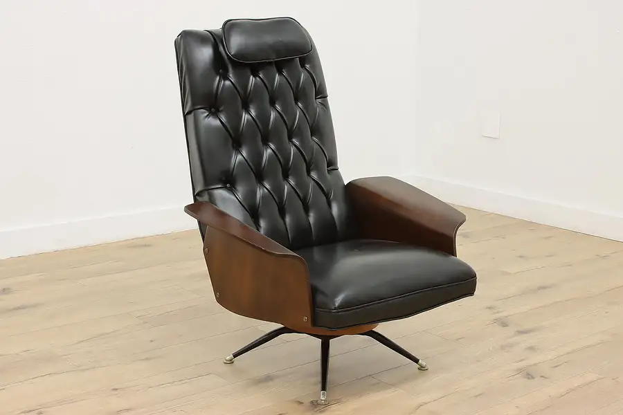 Main image of Midcentury Modern Vintage Vinyl Lounge Chair, Plycraft