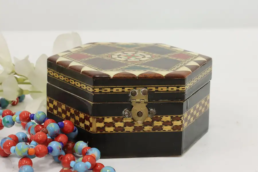 Main image of Middle Eastern Vintage Inlay Mosaic Keepsake or Jewelry Box