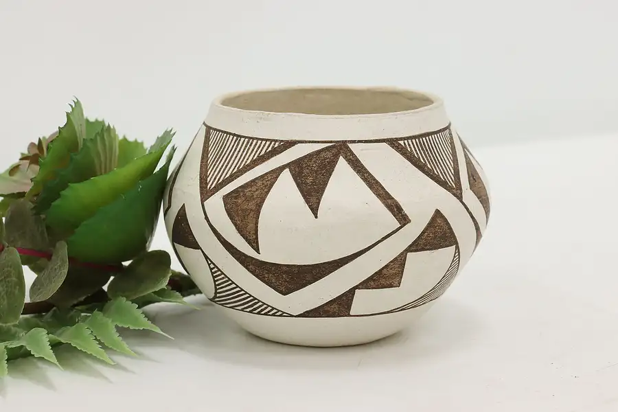 Main image of Acoma Vintage Folk Art Hand Crafted Pottery Bowl