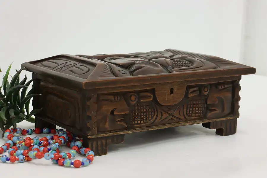 Main image of Mayan Carved Mahogany Vintage Jewelry Keepsake Box Honduras