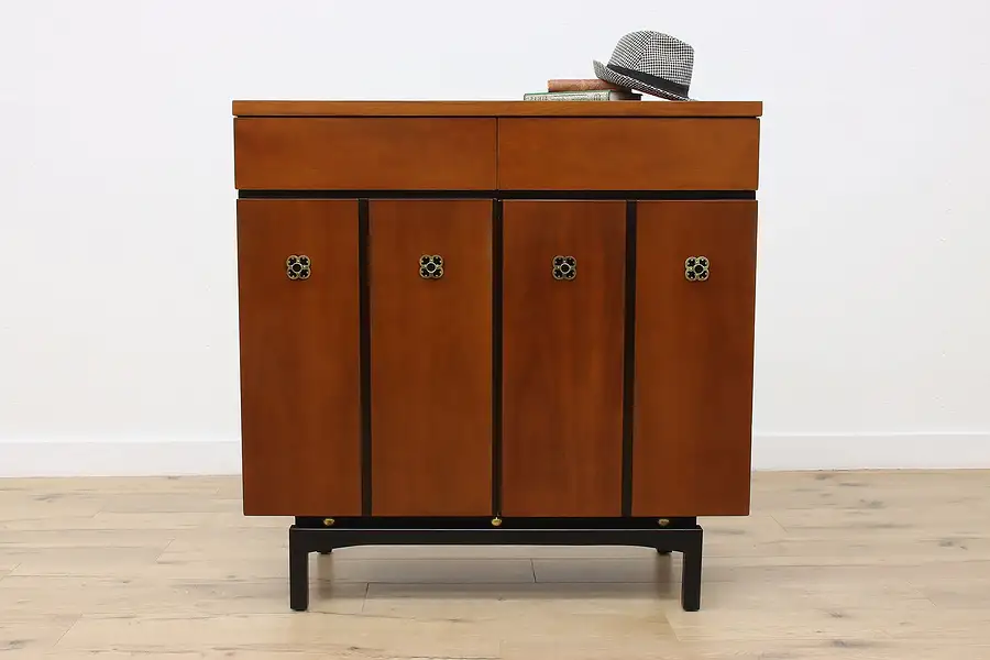 Main image of Midcentury Modern Vintage Dresser or Chest, Mainline Hooker