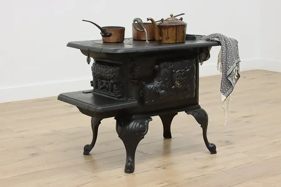 Main image of Victorian Antique Cast Iron Kitchen Cook Stove, Peninsular