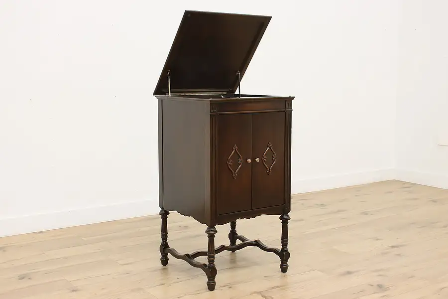 Main image of Brunswick Antique Mahogany Wind Up Phonograph Record Player