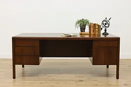 Midcentury Modern Vintage Executive Office or Library Desk #51683