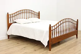 Traditional Vintage Birch King Size Bed, Ethan Allen #53309