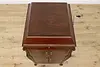 Victor Antique Victrola Walnut Phonograph VV-XIV, Records (7)