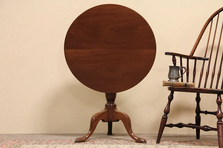 Round Georgian Design Antique Tilt-top Tea Table