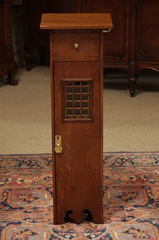 Arts & Crafts Mission Oak 1900's Smoking Stand