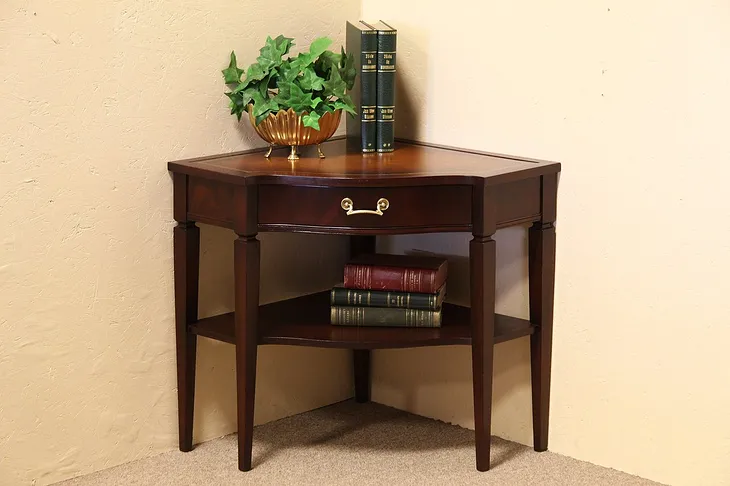 Traditional Corner End or Lamp Table