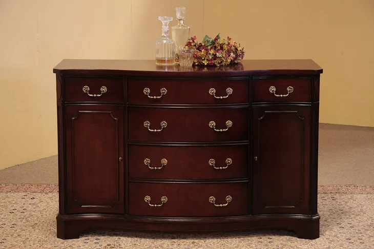 Georgian Federal Century Sideboard Buffet