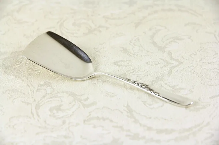 Wheat Reed & Barton Sterling Silver Shovel Shaped Serving Spoon