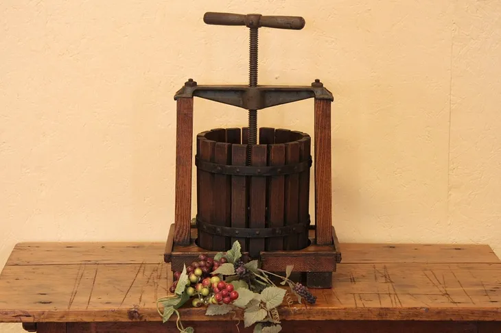 Oak & Iron Wine or Cider Press (1)