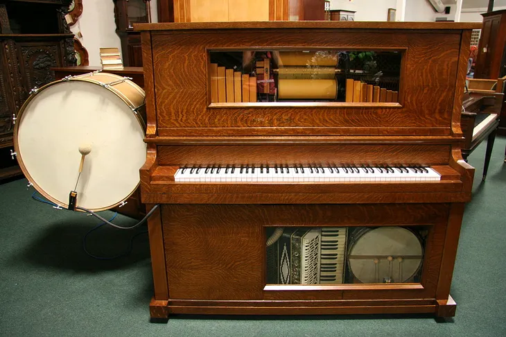 Nickelodeon Player or Orchestra Piano Oak 1917