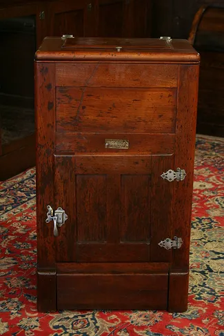 Gibson Cambria Antique 1895 Oak Icebox