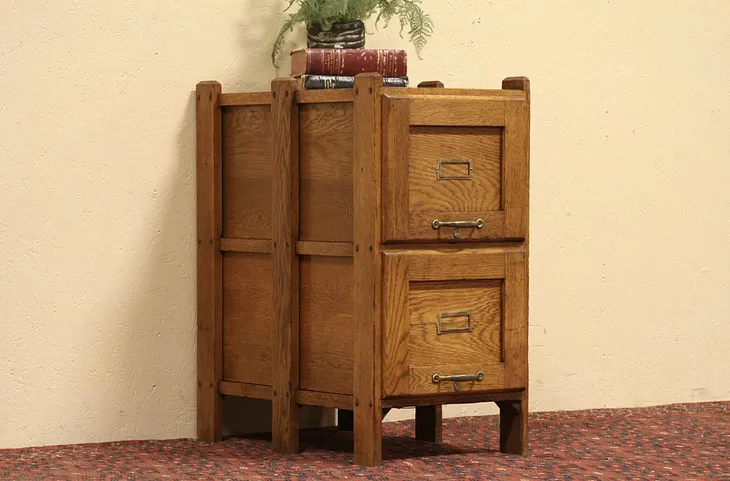 Arts & Crafts Mission Oak 2 Drawer File Cabinet