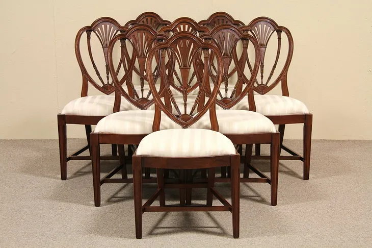 Set of 8 Dining Chairs - Shield Back