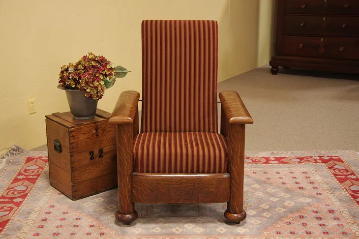 Arts & Crafts Reclining Oak Morris Chair (1)