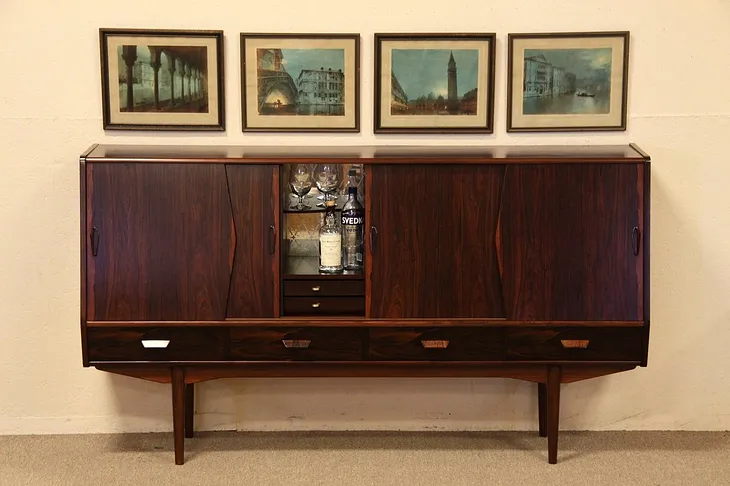 Danish or Midcentury Modern Rosewood Credenza or Bar