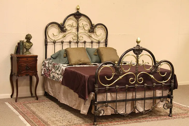 Victorian Antique Brass & Iron Queen Size Bed