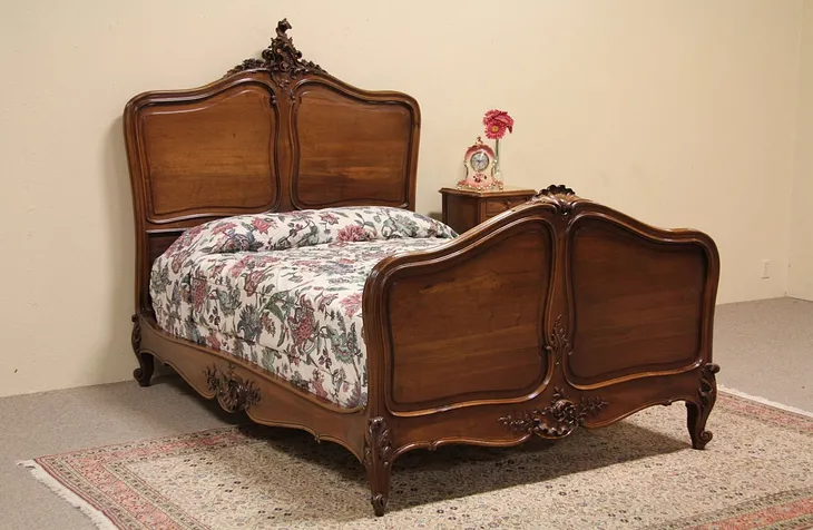 Carved French antique Full Size Bed