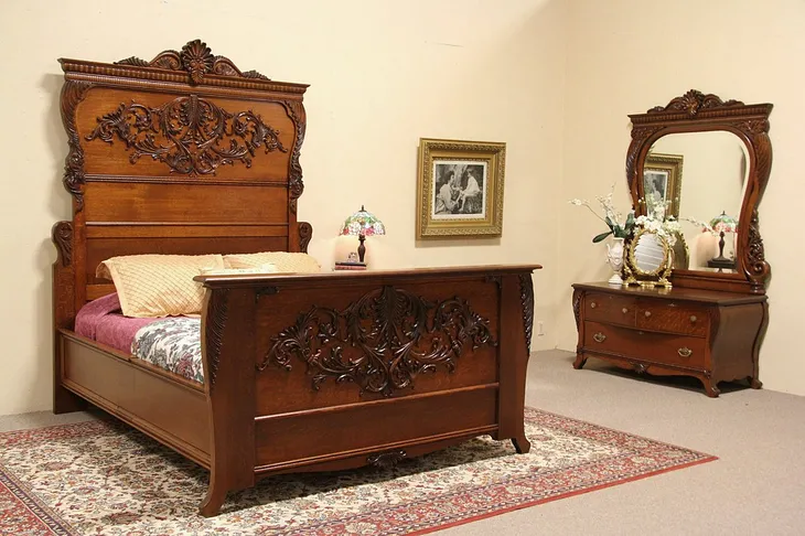 Carved Oak 1900 Antique Queen Size Bedroom Set