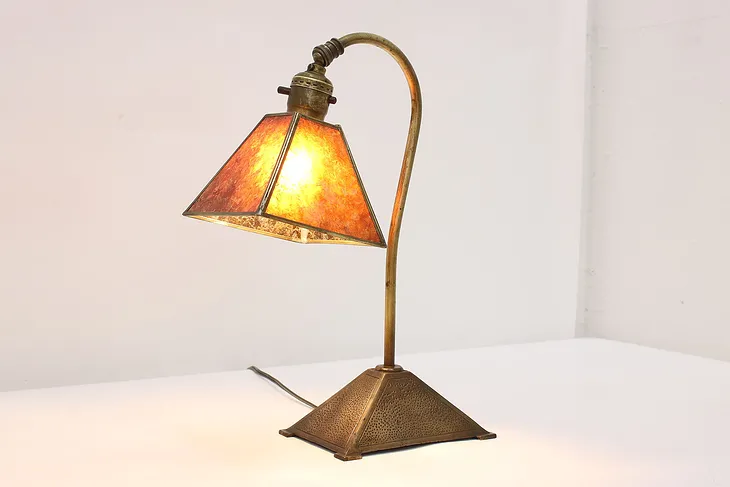 Arts & Crafts Antique Office or Library Desk Lamp Mica Shade #51818