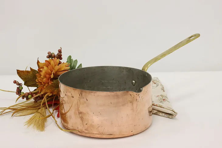 Farmhouse Vintage French Copper Kettle or Sauce Pan, Havard #51127