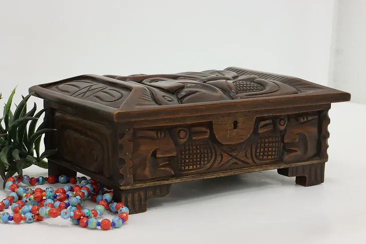 Mayan Carved Mahogany Vintage Jewelry Keepsake Box Honduras (1)