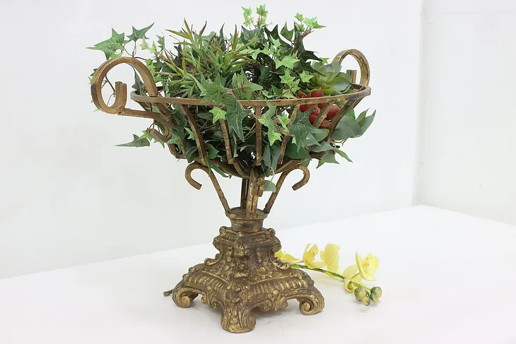 Classical Design Vintage Bronze Finish Planter or Ball Stand (1)