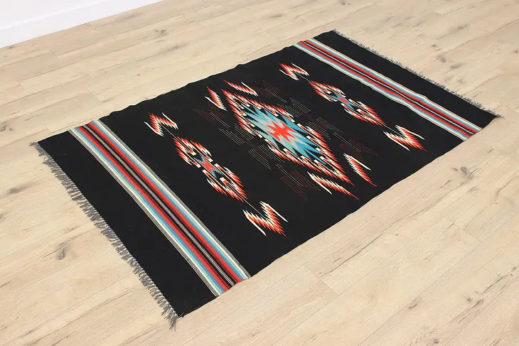 Chimayo Design Vintage Woven Wool Southwest Blanket (1)