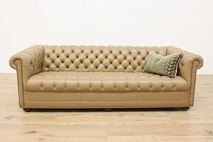 Chesterfield Vintage Tufted Leather Sofa or Couch (1)