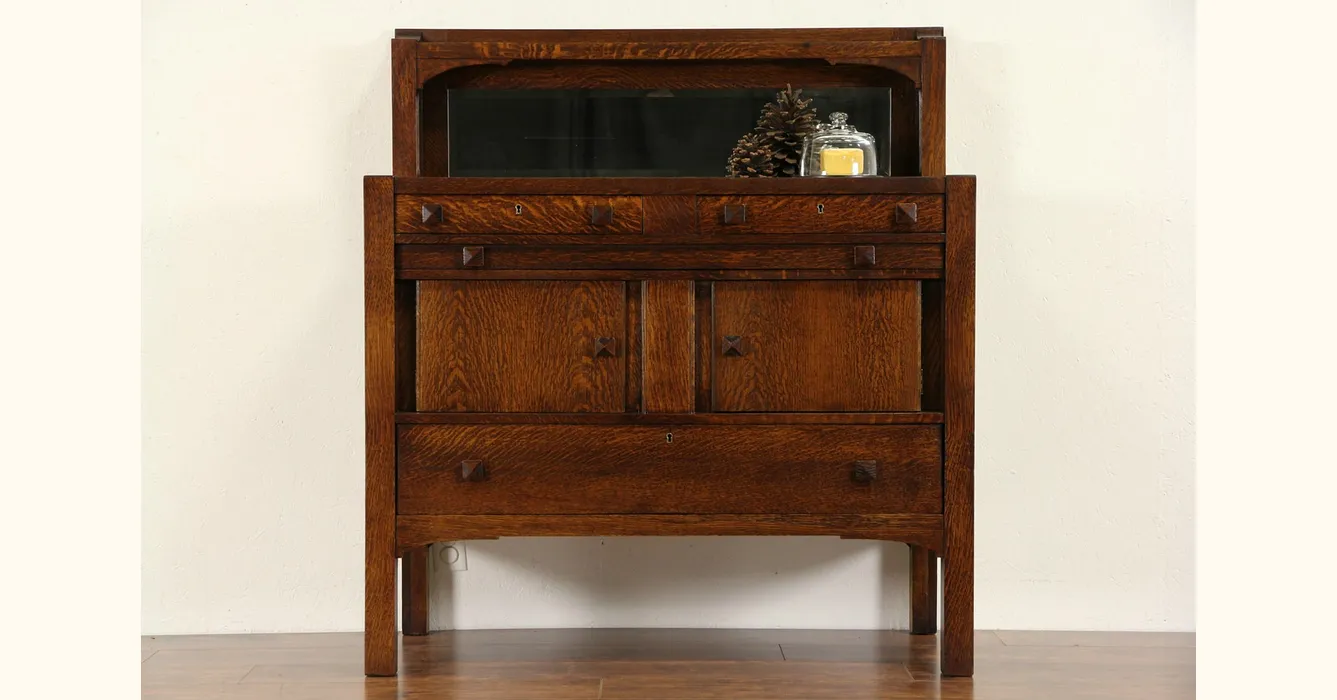 Arts & Crafts Mission Oak 1905 Antique Sideboard or Server, Beveled Mirror