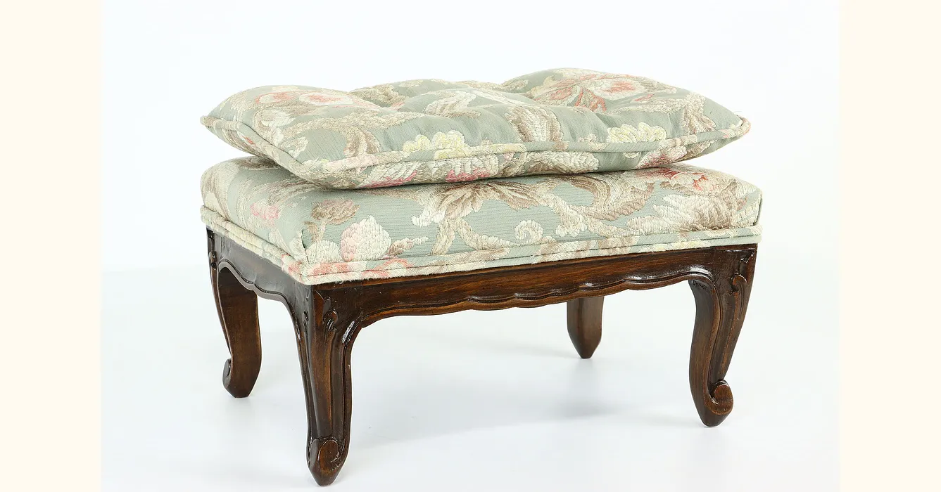 Small Georgian English Country House Footstool with Embroidered Top, 1920s  for sale at Pamono