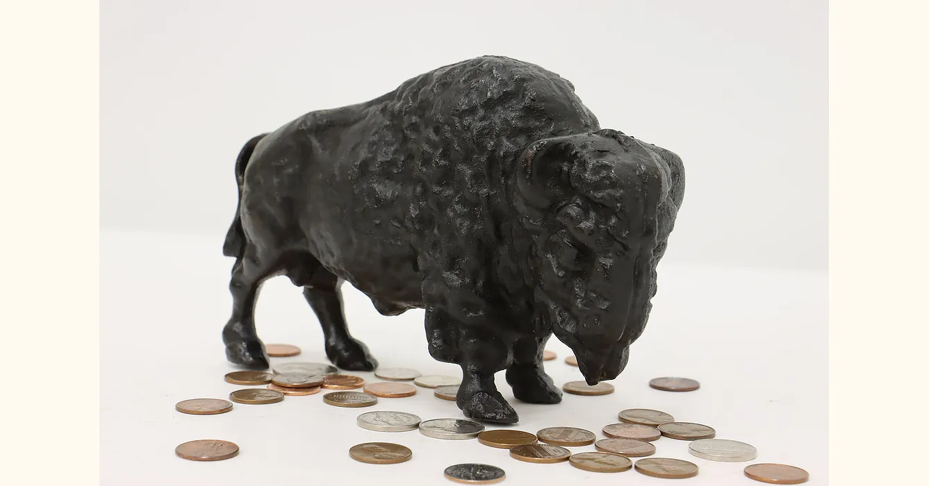 Vintage 1920 Cast Iron shops Bison Buffalo Coin Bank by Art Smithy