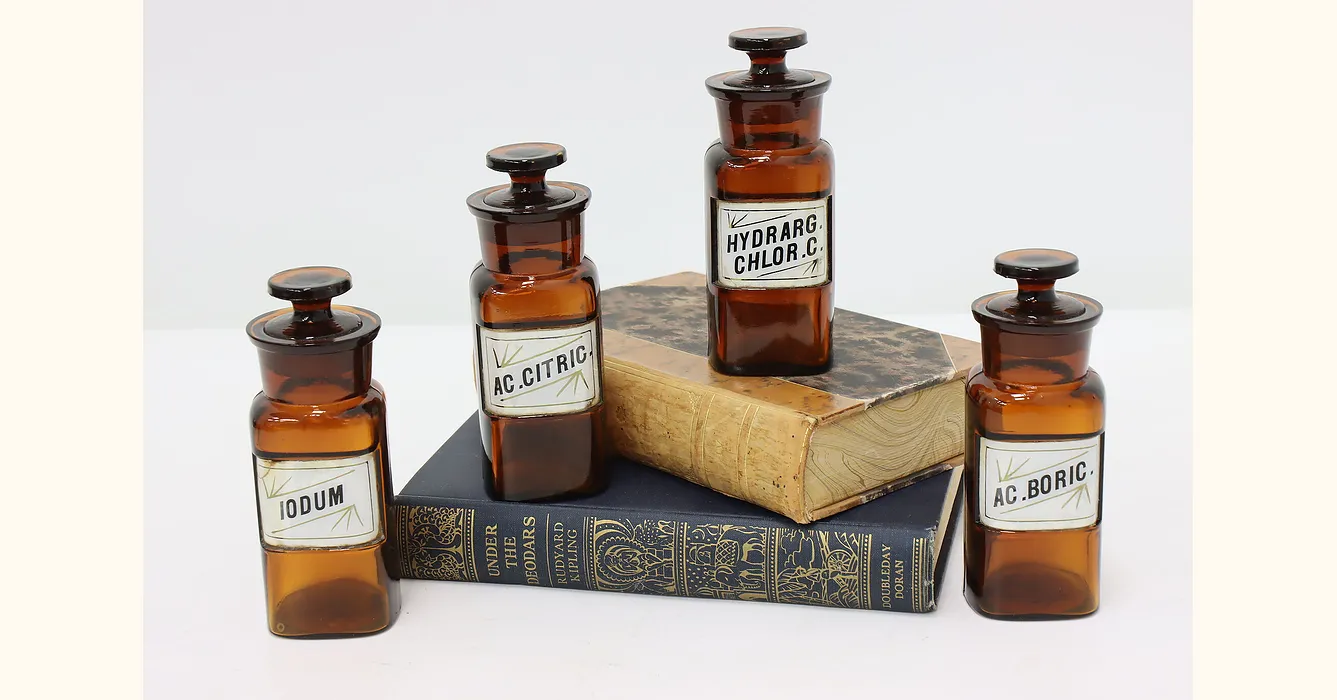 Vintage Glass Apothecary Spice Jars with wooden rack